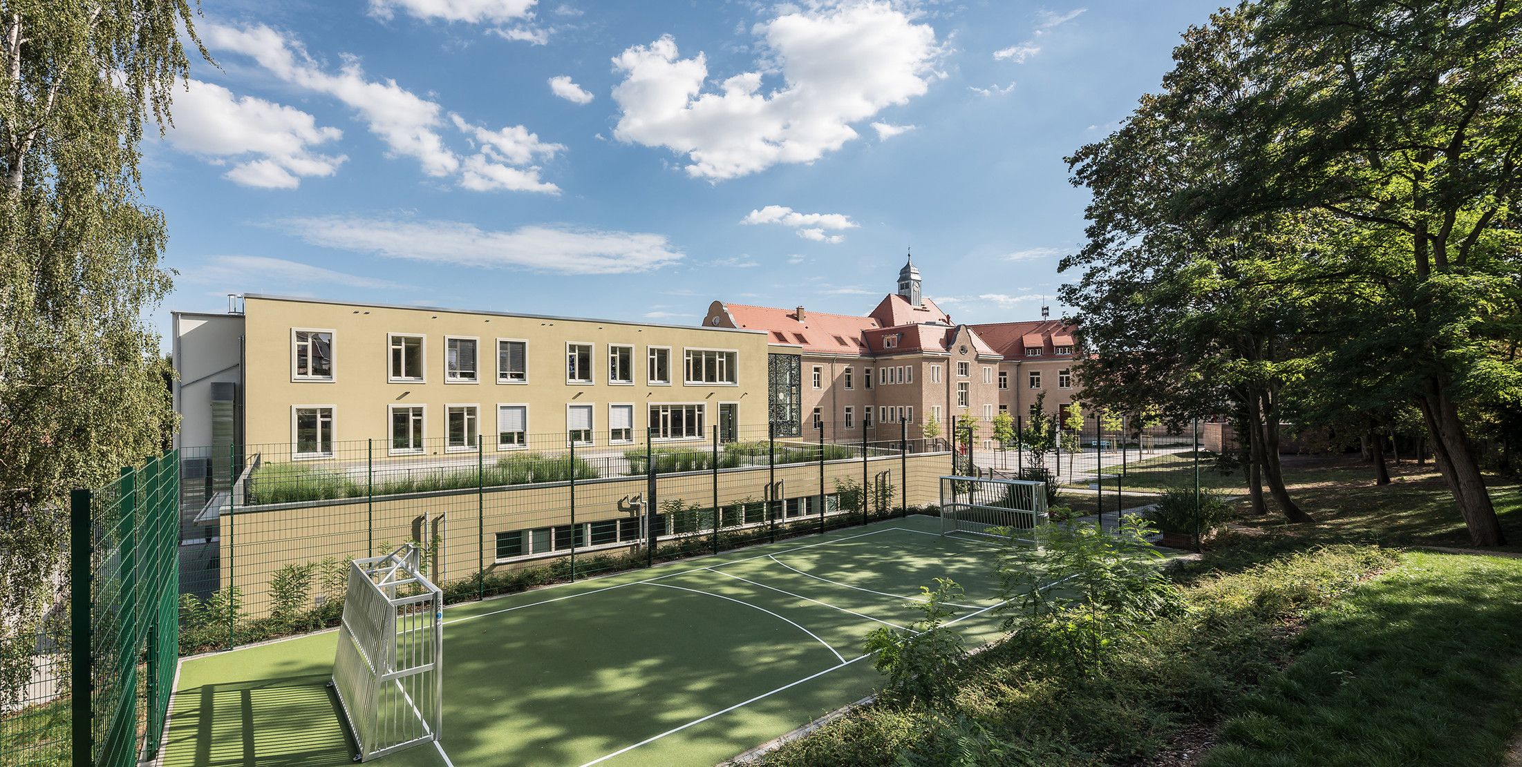 Schulgebäude der SRH Oberschule Dresden